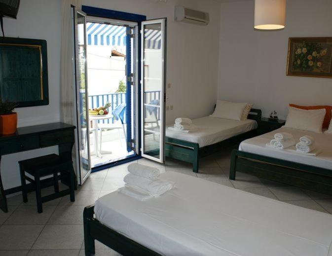 Elia Studios Naxos City Ruang foto